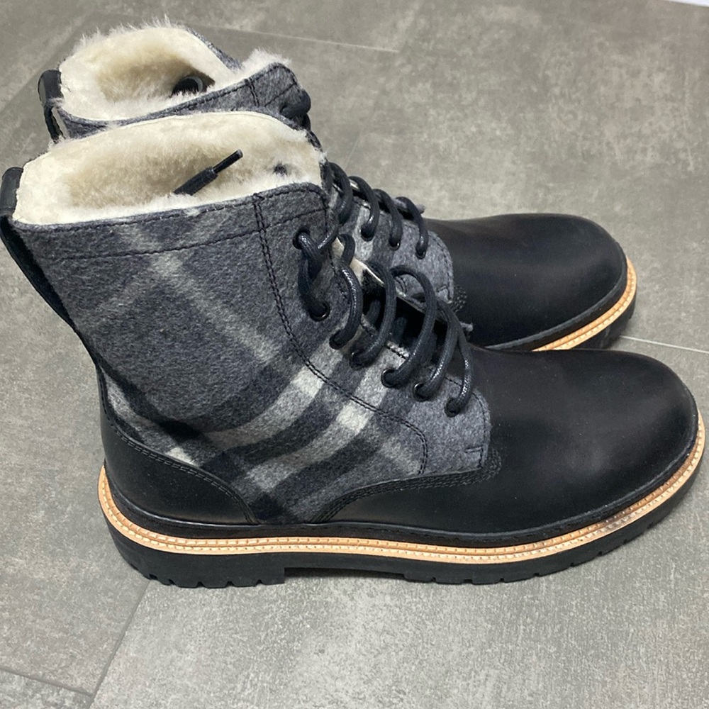 Authentic Brand New Burberry Sherling Lined Wool Boots